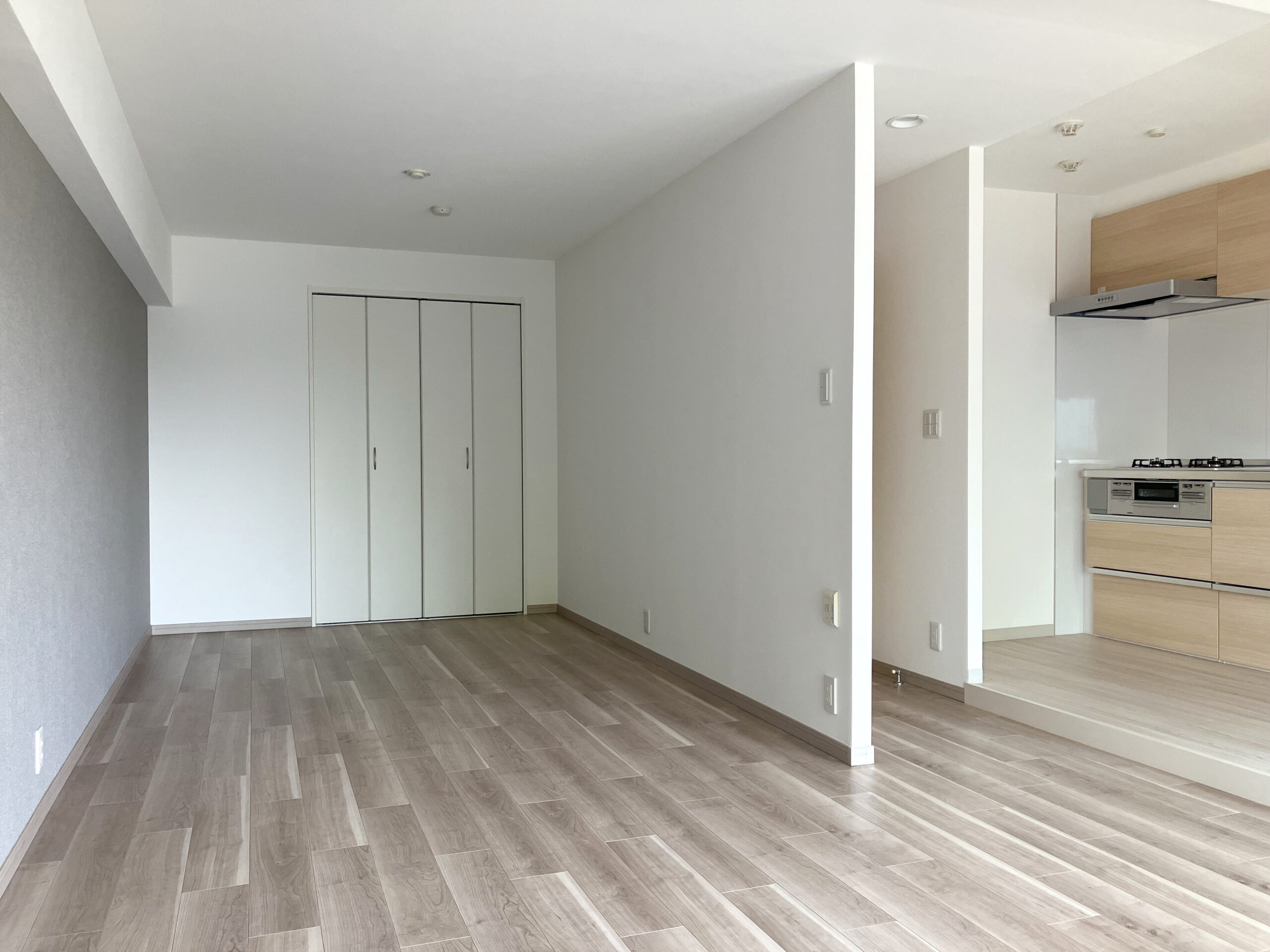 ライオンズガーデン百合ヶ丘　リビング②