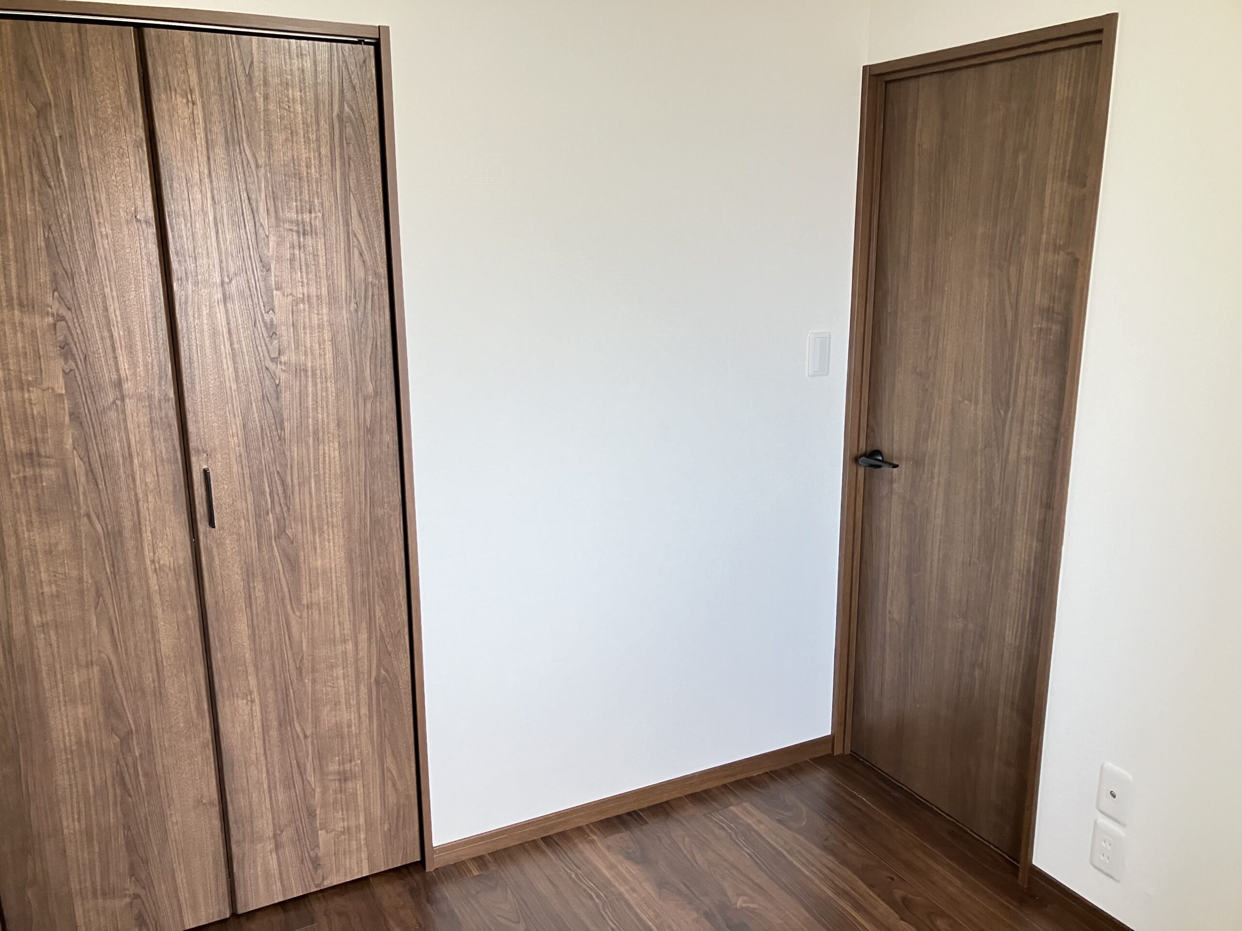 ライオンズマンション十日市場　洋室クローゼット